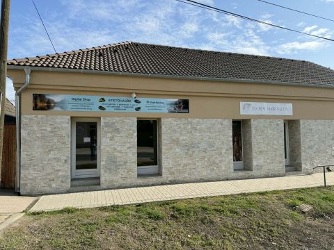 Kiadó Üzlethelyiség 2730 Albertirsa , Pesti Út