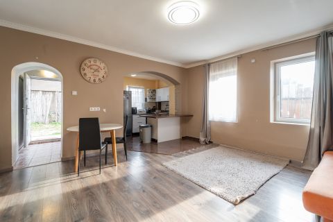 Eladó Ház 2119 Pécel 