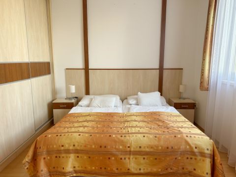 Kiadó Lakás 1139 Budapest 13. kerület Studio lakás a Béke tér közelében