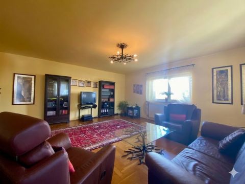 Eladó Ház 1161 Budapest 16. kerület 16. kerület Rákóczi út