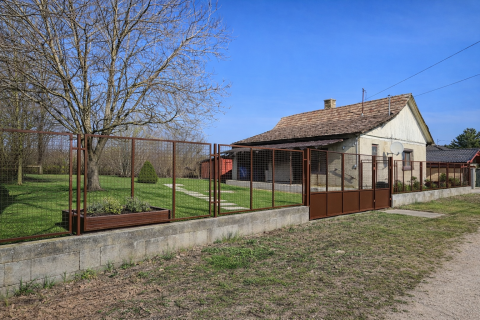 Eladó Ház 2252 Tóalmás 