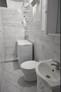 Eladó Lakás 1076 Budapest 7. kerület Csendes kis lakás a Keleti pályaudvarral szemben