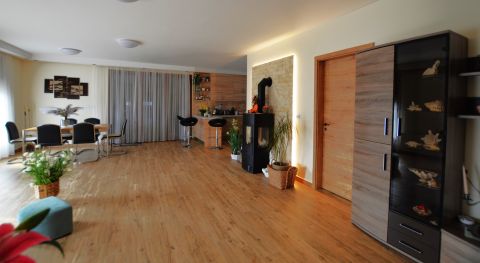 Eladó Ház 8441 Márkó , új építésű övezet