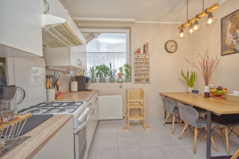 Eladó Lakás 1171 Budapest 17. kerület , Rákoscsaba csendes mellékutcájában