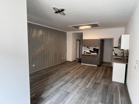 Eladó Ház 6800 Hódmezővásárhely , Andrásy úti vasbólnál