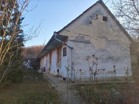 Eladó Ház 7183 Kisvejke , 7183 Kisvejke, Központ közeli részen