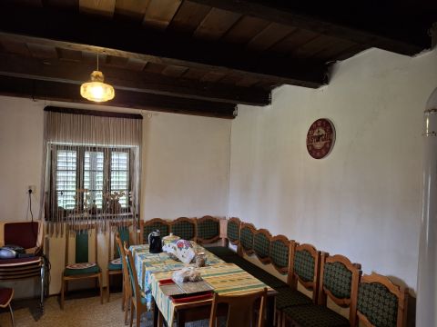 Eladó Ház 8083 Csákvár 