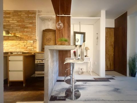 Eladó Lakás 1147 Budapest 14. kerület 