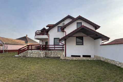 Eladó Ház 2366 Kakucs , Álomotthon nyugodt környéken