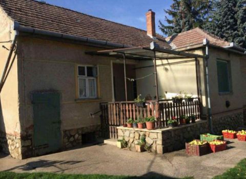 Eladó Ház 9342 Mihályi Arany János utca környéke