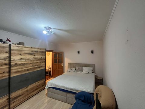 Eladó Lakás 6800 Hódmezővásárhely , Forrás Étterem közelében