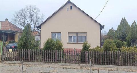 Eladó Ház 2254 Szentmártonkáta , Szentmártonkáta 