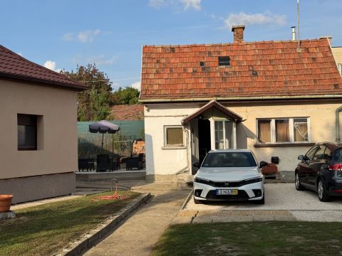 Eladó Ház 1171 Budapest 17. kerület 