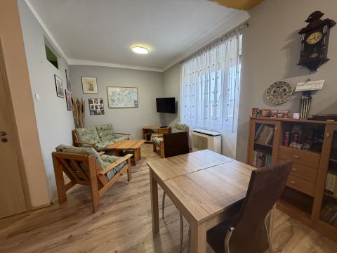 Eladó Lakás 9028 Győr , József Attila utca közelében