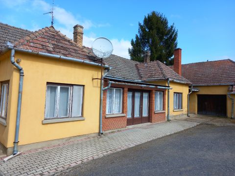 Eladó Ház 8283 Káptalantóti , Tóti-hegy lábánál