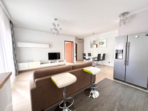 Kiadó Lakás 1138 Budapest 13. kerület , Nappali+3 háló, 2 fürdő, nettó 95 nm, MARINA PART