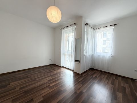 Kiadó Lakás 9400 Sopron , Aranyhegyen garzonlakás kiadó!