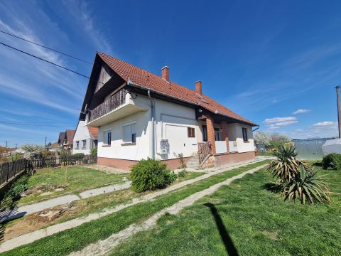 Eladó Ház 8774 Gelse 