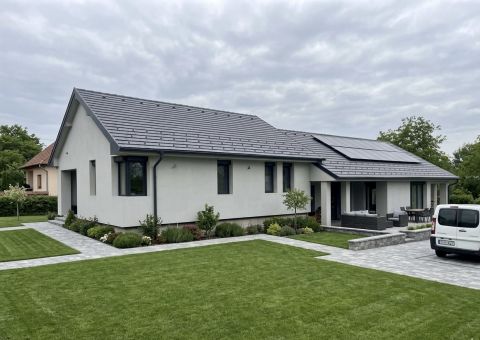 Eladó Ház 8315 Gyenesdiás Felső Gyenes, központtól 3 percnyire