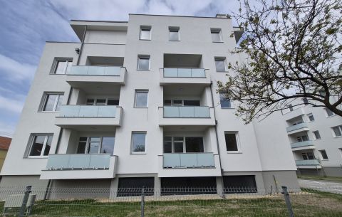 Eladó Lakás 8900 Zalaegerszeg 