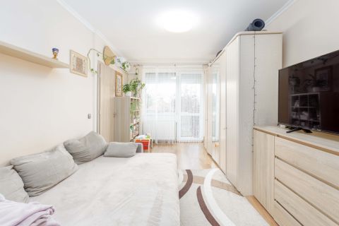 Eladó Lakás 9200 Mosonmagyaróvár , Móra Ferenc lakótelep közelében