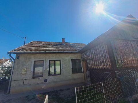 Eladó Ház 5350 Tiszafüred , Tiszavég