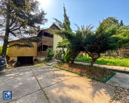 Eladó Ház 2030 Érd 