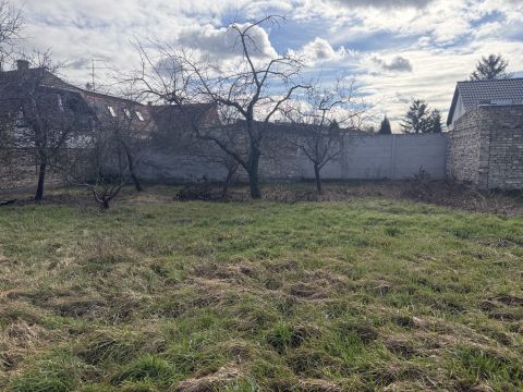 Eladó Telek 9025 Győr , Gyepszél utca közelében