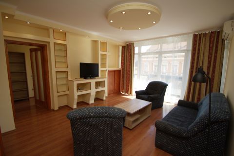 Kiadó Lakás 9700 Szombathely , Thököly utcában