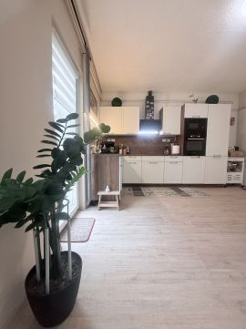 Eladó Ház 8431 Bakonyszentlászló 