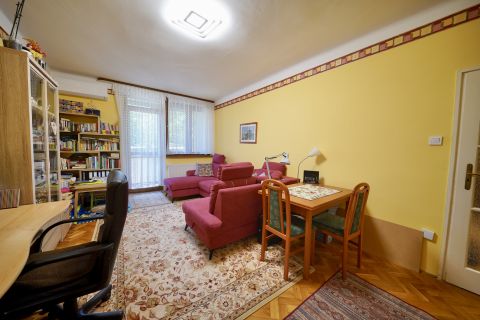 Eladó Lakás 1149 Budapest 14. kerület 