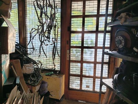 Eladó Üzlethelyiség 1143 Budapest 14. kerület , Hngária krt. KFC