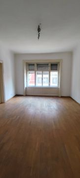 Eladó Lakás 9400 Sopron , Benedek Elek Soproni Egyetem