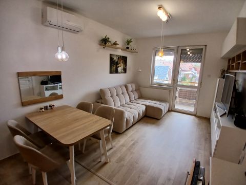 Eladó Lakás 4200 Hajdúszoboszló 