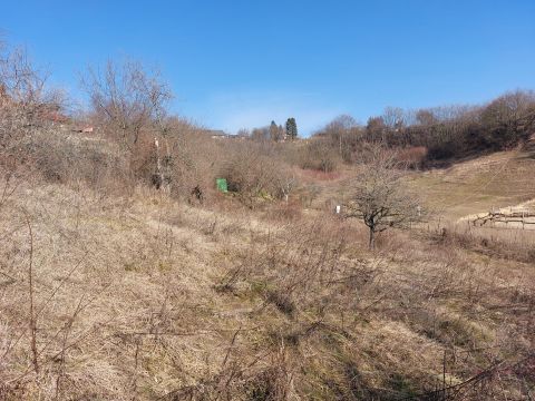 Eladó Telek 2600 Vác , Törökhegy