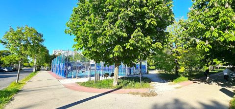 Eladó Lakás 1035 Budapest 3. kerület 