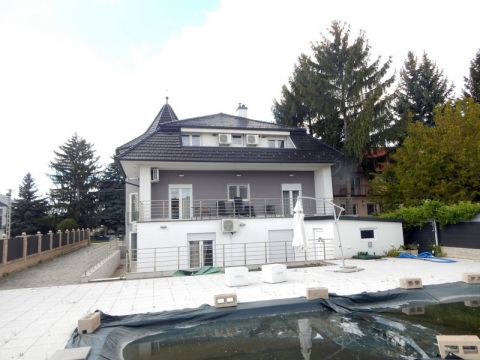 Eladó Ház 8380 Hévíz 