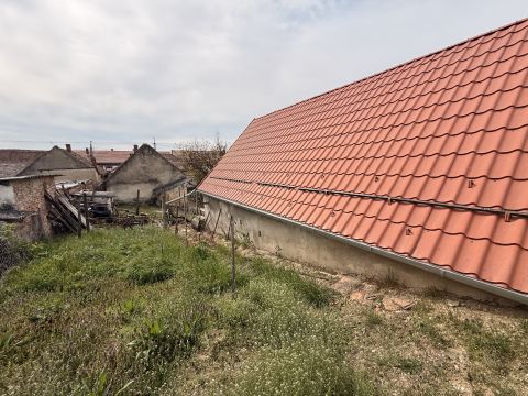 Eladó Ház 7634 Pécs Rácváros felújítandó ház