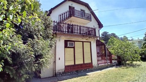 Eladó Ház 8600 Siófok , Ezüstparton 3 db, 2 szobás apartmanból álló családi ház
