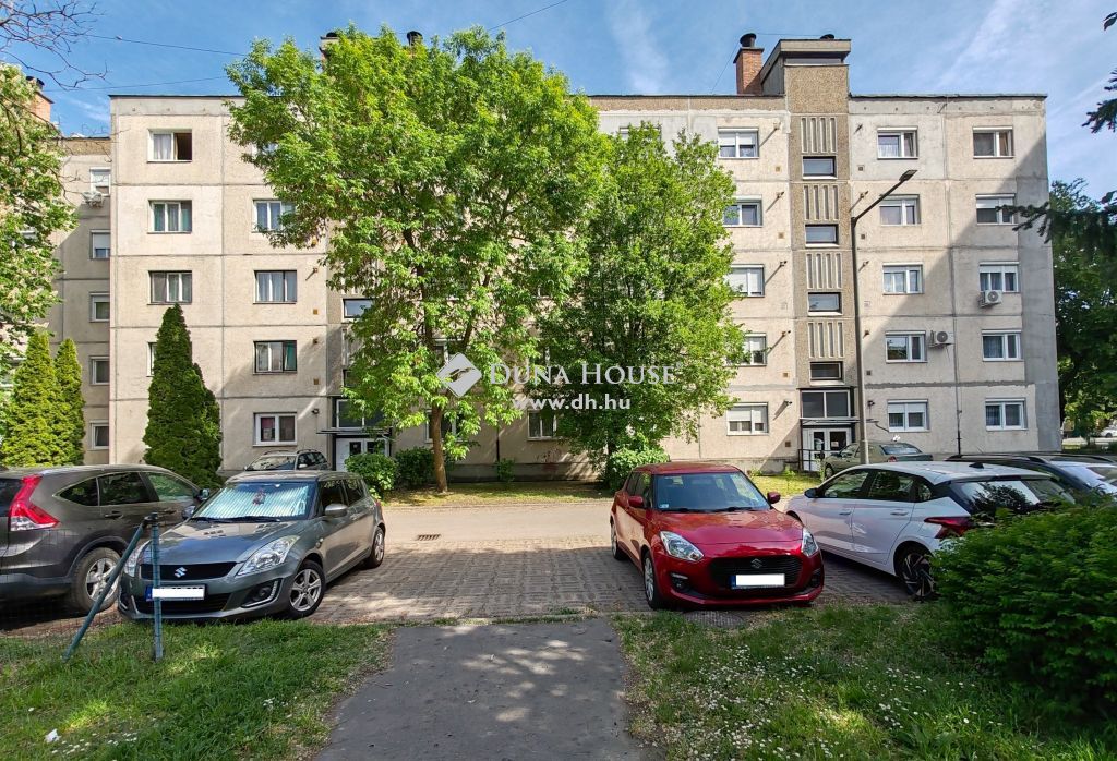 5600 Békéscsaba , Belváros közelében! — 1/24