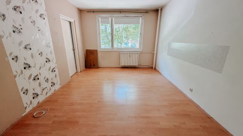 Eladó Lakás 1157 Budapest 15. kerület 
