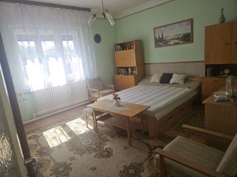 Eladó Ház 2431 Perkáta 