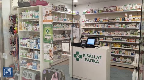 Eladó Üzlethelyiség 1152 Budapest 15. kerület , Pólus Centerben eladó 16 nm-es folyamatosan kiadott üzlet