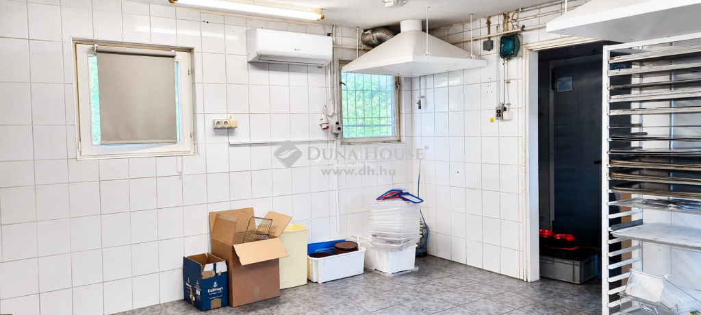 4031 Debrecen — 1/6
