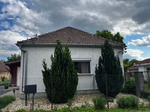 Eladó Ház 9774 Gyanógeregye , Gyanógerenye 116nm-es jó állapotú családi ház