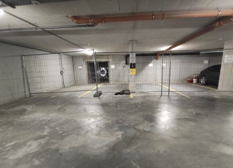 Eladó Parkoló 2900 Komárom 
