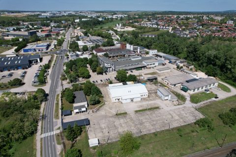 Eladó Ipari 2800 Tatabánya 
