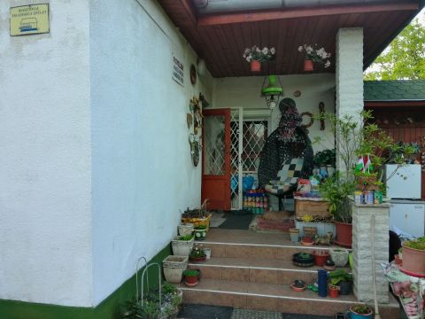 Eladó Ház 2490 Pusztaszabolcs , Óvoda közelében