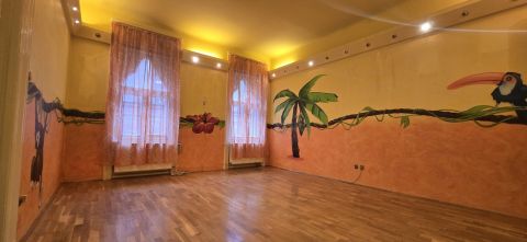 Eladó Lakás 1077 Budapest 7. kerület , Wesselényi utca - 2 szobás lakás - önálló HRSZ