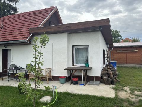 Eladó Ház 2251 Tápiószecső Tápiószecső Központi részén